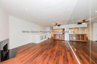 200 Pacific Coast Hwy in Huntington Beach, CA - Building Photo - Building Photo