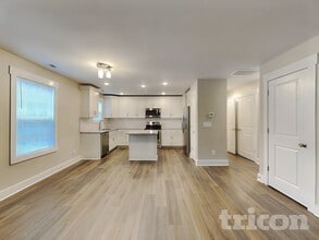 417 Brookfield Dr in Statesville, NC - Building Photo - Building Photo