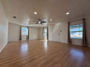 6054 Colfax Ave in North Hollywood, CA - Building Photo - Building Photo