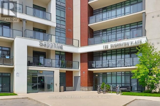 property at 125-125 Shoreview Pl