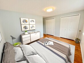 2868 Noble Rd in Cleveland Heights, OH - Foto de edificio - Building Photo