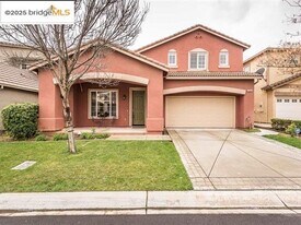 5348 Gold Creek Cir in Discovery Bay, CA - Building Photo