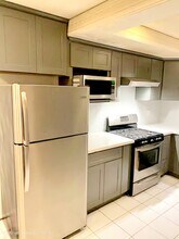 10147 Decima Dr in Westminster, CA - Building Photo - Building Photo