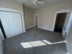 1001 Kentucky St in Quincy, IL - Building Photo - Building Photo