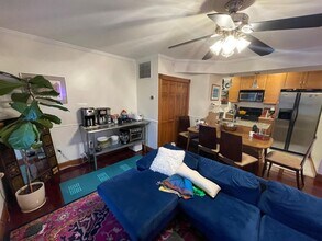 208 Prospect St, Unit 3 in Cambridge, MA - Building Photo - Building Photo