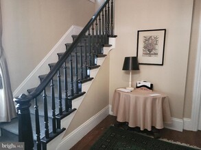 20 W College Ave in Yardley, PA - Building Photo - Building Photo