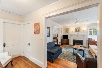 88 Harlow St, Unit #1 in Arlington, MA - Building Photo - Building Photo