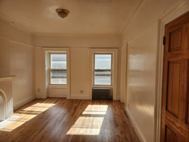 275 Madison St in Brooklyn, NY - Building Photo - Building Photo