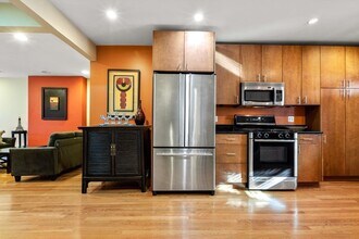 30 Edgerly Rd, Unit 3 in Boston, MA - Building Photo - Building Photo