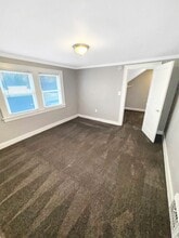 6824 Hanna Lake Ave SE in Caledonia, MI - Building Photo - Building Photo