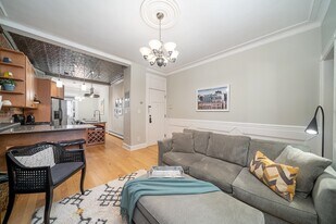 1009 Willow Ave in Hoboken, NJ - Building Photo