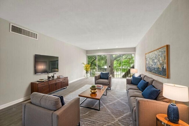 5050 Ambassador Way in Houston, TX - Building Photo - Building Photo