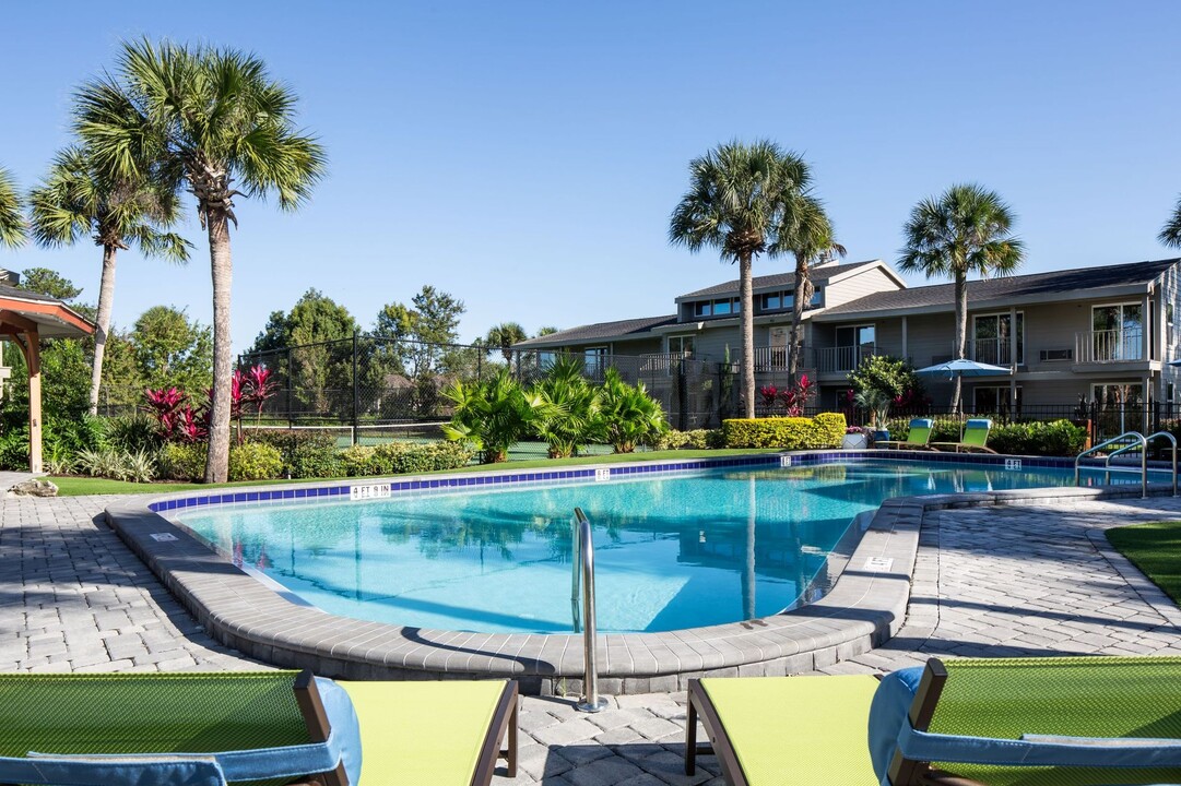 Lofts at Baymeadows in Jacksonville, FL - Foto de edificio