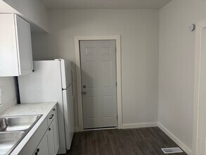 462 E George St in Marion, OH - Building Photo - Building Photo