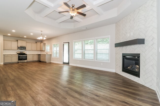 677 Overlook Gln Dr in Lawrenceville, GA - Building Photo - Building Photo