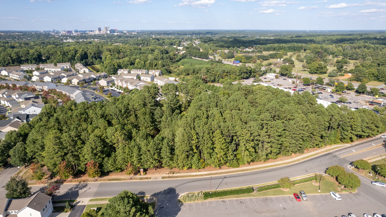 Thrive at South End in Raleigh, NC - Building Photo