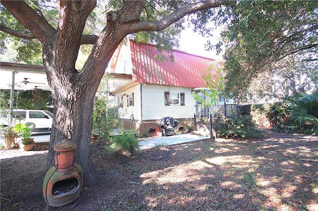 property at 617.5 Victory Dr