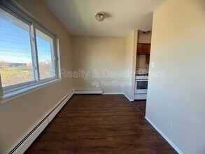 847 College Blvd in Addison, IL - Building Photo - Building Photo