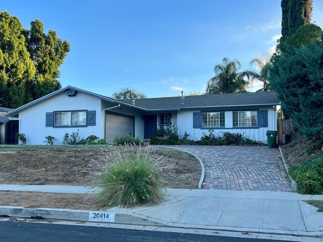 property at 20414 Aetna St