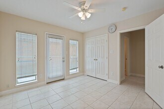 1315 Anita St in Houston, TX - Building Photo - Building Photo