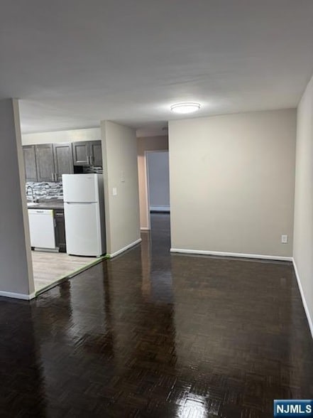 40 Zabriskie St in Hackensack, NJ - Building Photo - Building Photo