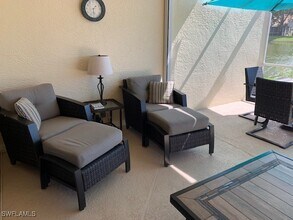 7050 Lone Oak Blvd in Naples, FL - Building Photo - Building Photo