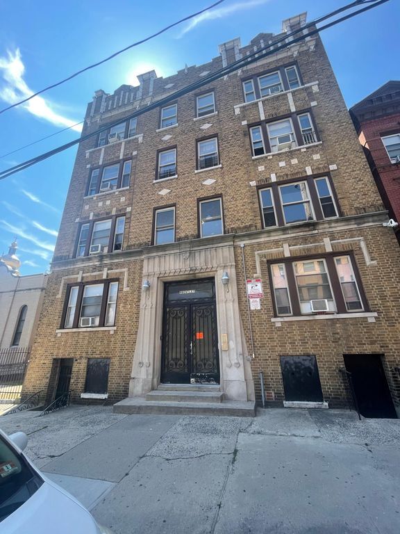 9 Bentley Ave Apartments and Nearby Jersey City Apartments For Rent