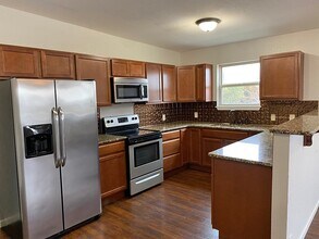 Woodland Apartments in Winfield, KS - Building Photo - Interior Photo