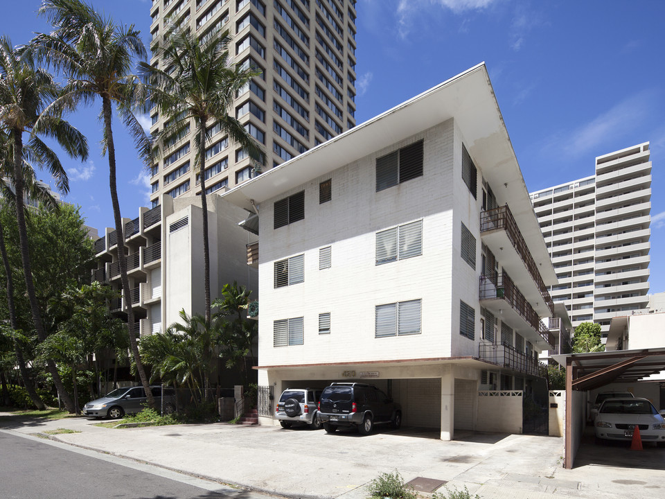 420 Olohana St in Honolulu, HI - Building Photo