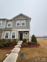204 Sagecroft Ln in Indian Trail, NC - Building Photo