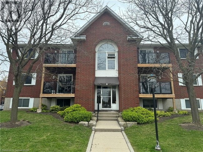 property at 565 Greenfield Ave