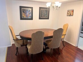 3660 Inverrary Dr, Unit 2q in Lauderhill, FL - Building Photo - Building Photo