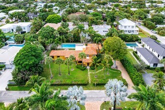 334 Palm Trail in Delray Beach, FL - Building Photo - Building Photo