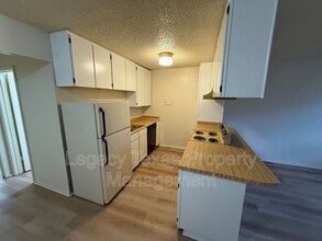 1700 Short St in Cleburne, TX - Building Photo - Building Photo