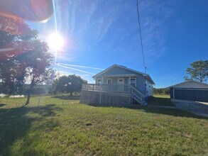 705 Lake Ada Blvd in Dundee, FL - Building Photo - Building Photo