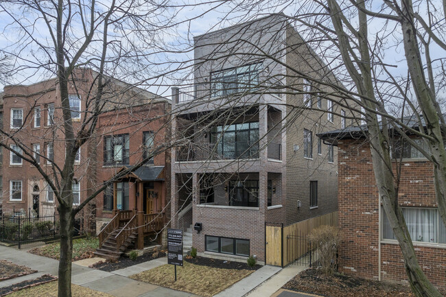 5446 S Kimbark Ave in Chicago, IL - Building Photo - Building Photo