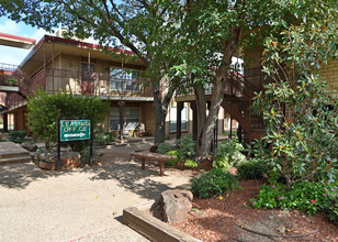 El Jardin in Fort Worth, TX - Building Photo - Building Photo