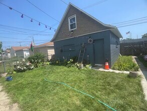 7321 S Artesian Ave, Unit Three Bedrooms in Chicago, IL - Foto de edificio - Building Photo