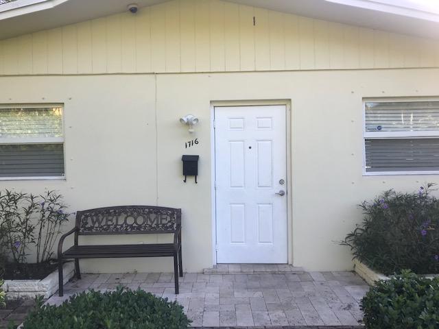 1716 Florida Ave in West Palm Beach, FL - Building Photo