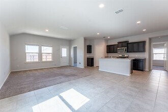 16409 Portage St in Justin, TX - Building Photo - Building Photo