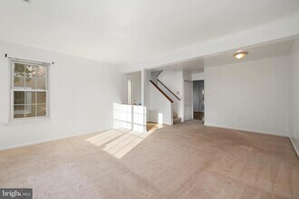 4198 Bluebird Dr in Waldorf, MD - Building Photo - Building Photo