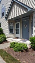4977 Adelia Dr in Virginia Beach, VA - Building Photo