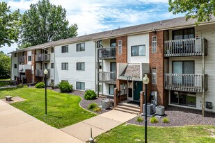 Westland Village in West Burlington, IA - Building Photo