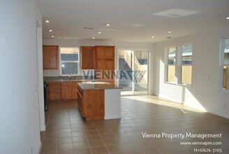 111 Chesapeake Ct in Lincoln, CA - Building Photo - Building Photo