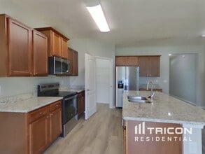 372 Harley Dr in Jacksonville, FL - Building Photo - Building Photo