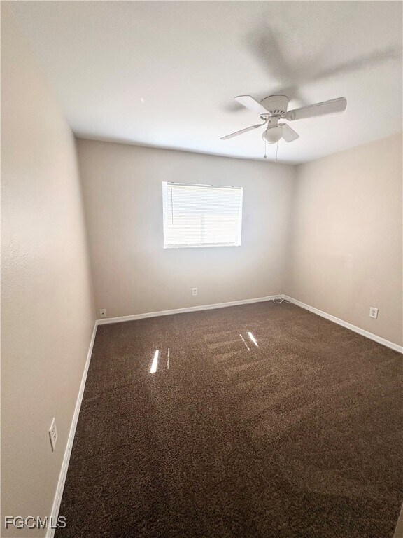 4411 SW 9th Ave in Cape Coral, FL - Foto de edificio - Building Photo