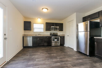 8104 Grove Berry Way in Indianapolis, IN - Building Photo - Building Photo