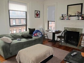 856 Beacon St, Unit 5 in Boston, MA - Building Photo