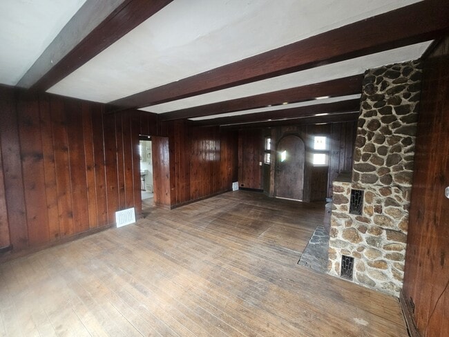 9 Goldmont St in Black Mountain, NC - Building Photo - Building Photo