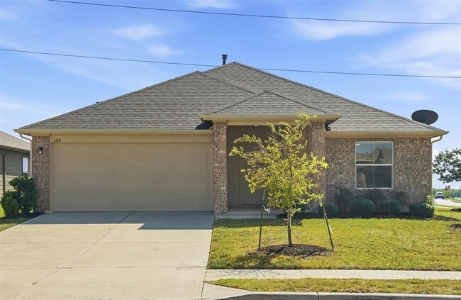 600 Marimoor Dr in Hutto, TX - Building Photo - Building Photo